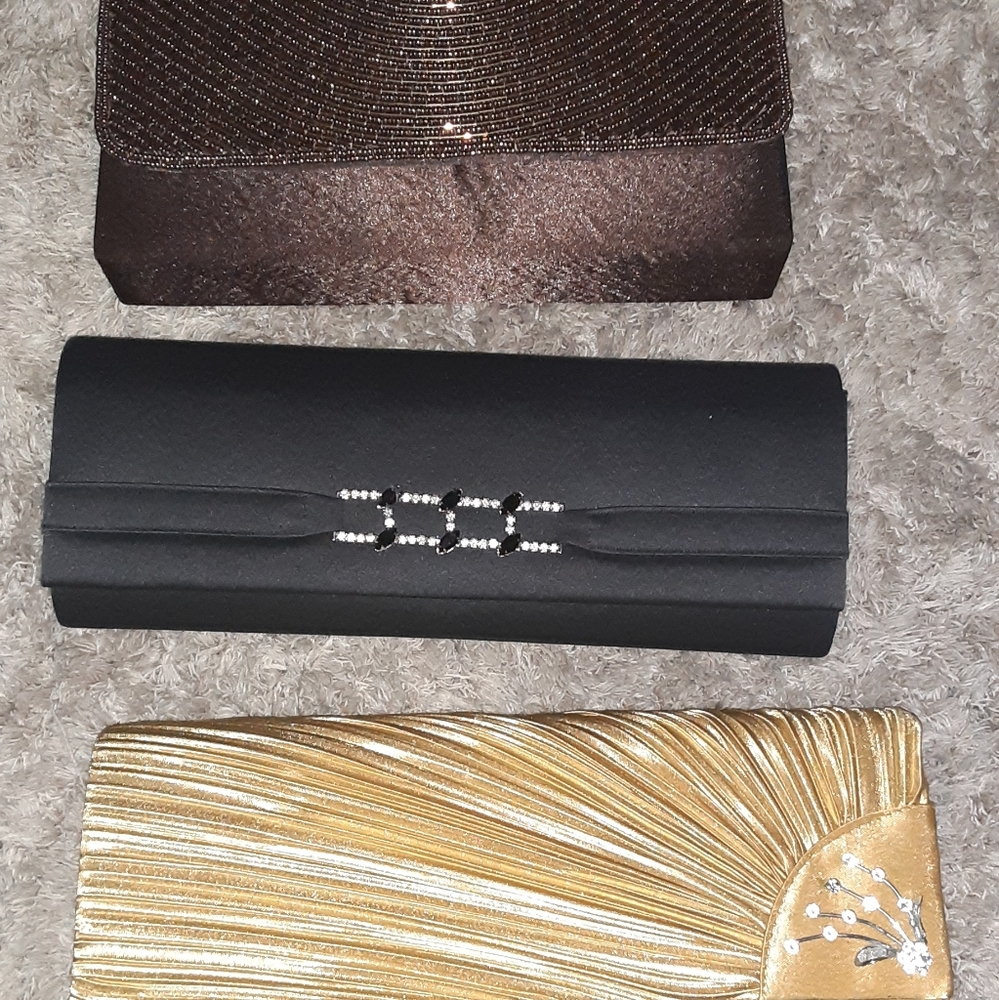 Clutch purse bundle